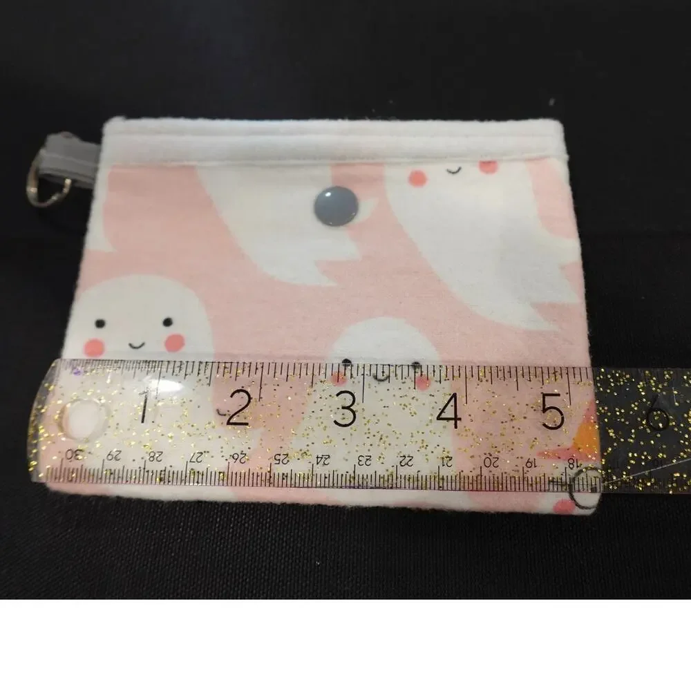 Ghostly Cute! - Set of 4 snap pouche key ring / ANYTHING holders!